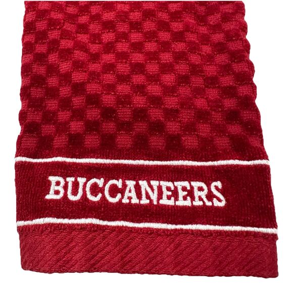 Tampa Bay Buccaneers Embroidered Golf Towel With Hook NFL Football Bucs - Picture 3 of 5